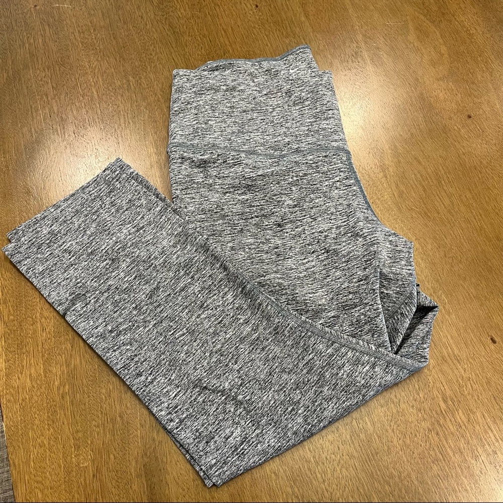 Nike Crop Leggings